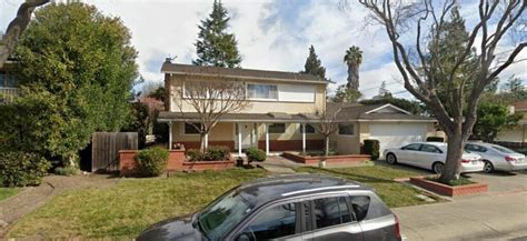 Single-family residence sells for $5.4 million in Palo Alto